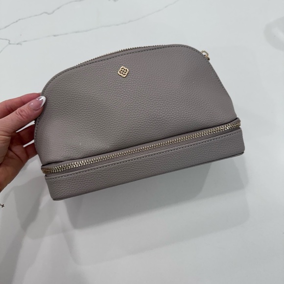 Kendra Scott Bag Taupe - Picture 4 of 5